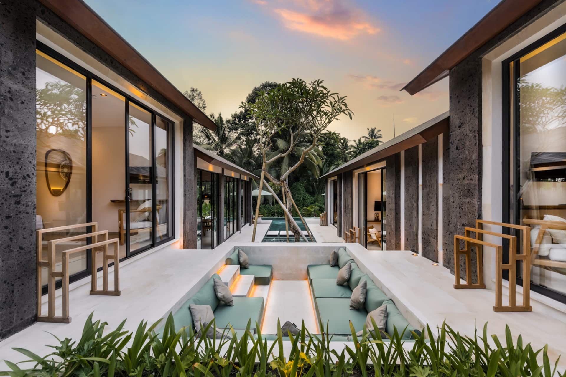 Rema 4BR Villa Serenity Amidst Ubud's Jungle — photo 3