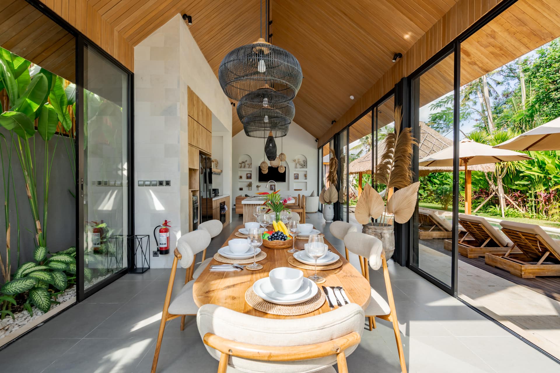 Villa Kokomo: Private 3BR w/ Pool & Sunken in Ubud — photo 4