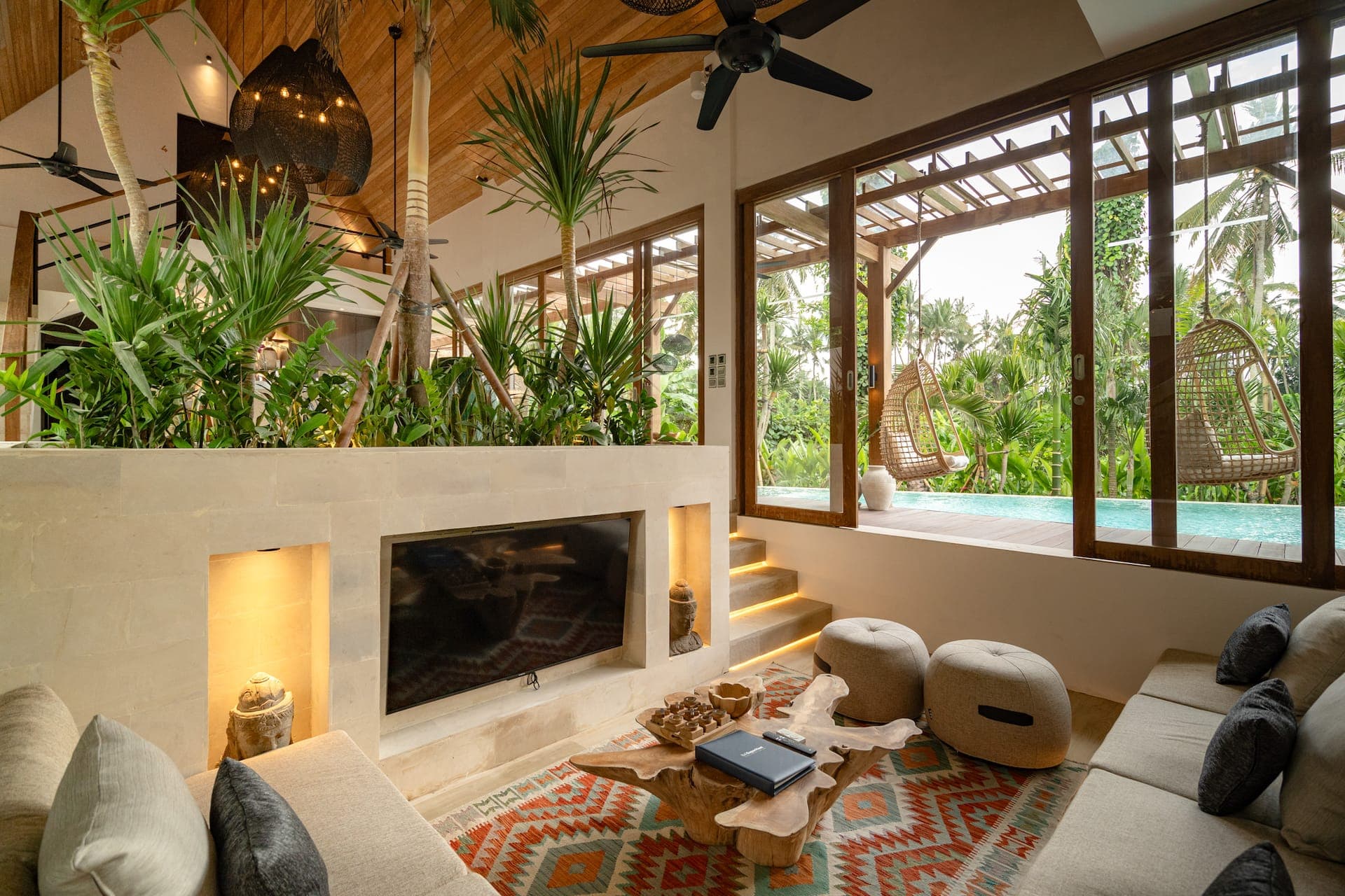 Villa Meissa : 4BR w/ Infinity Pool & Billiards — photo 3